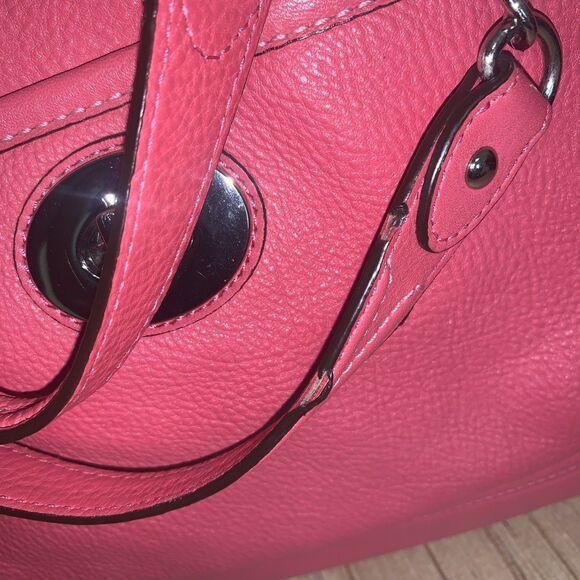 Coach Pink Poppy Leather Handbag Large 24081 Double Chain Handle turnlock pocket - Picture 6 of 16